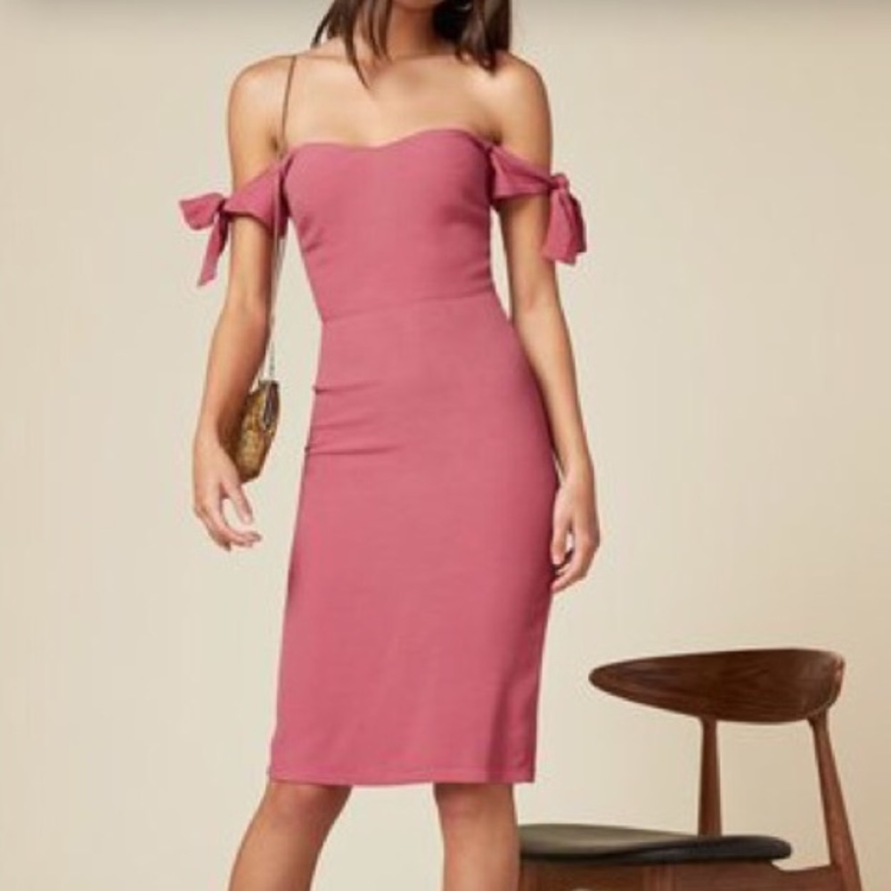 Reformation Marla Dress in Blush.